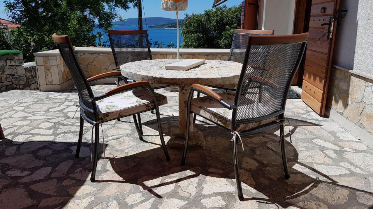 Villa Apartments Oliva Seget Vranjica Exteriér fotografie