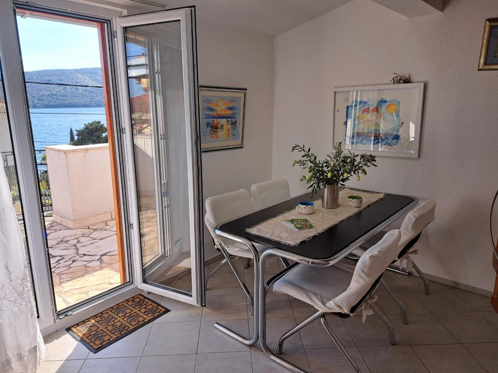 Villa Apartments Oliva Seget Vranjica Exteriér fotografie