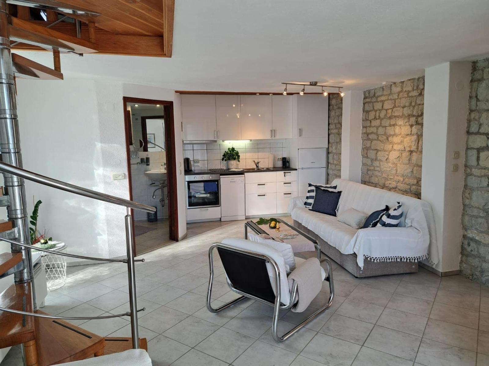 Villa Apartments Oliva Seget Vranjica Exteriér fotografie